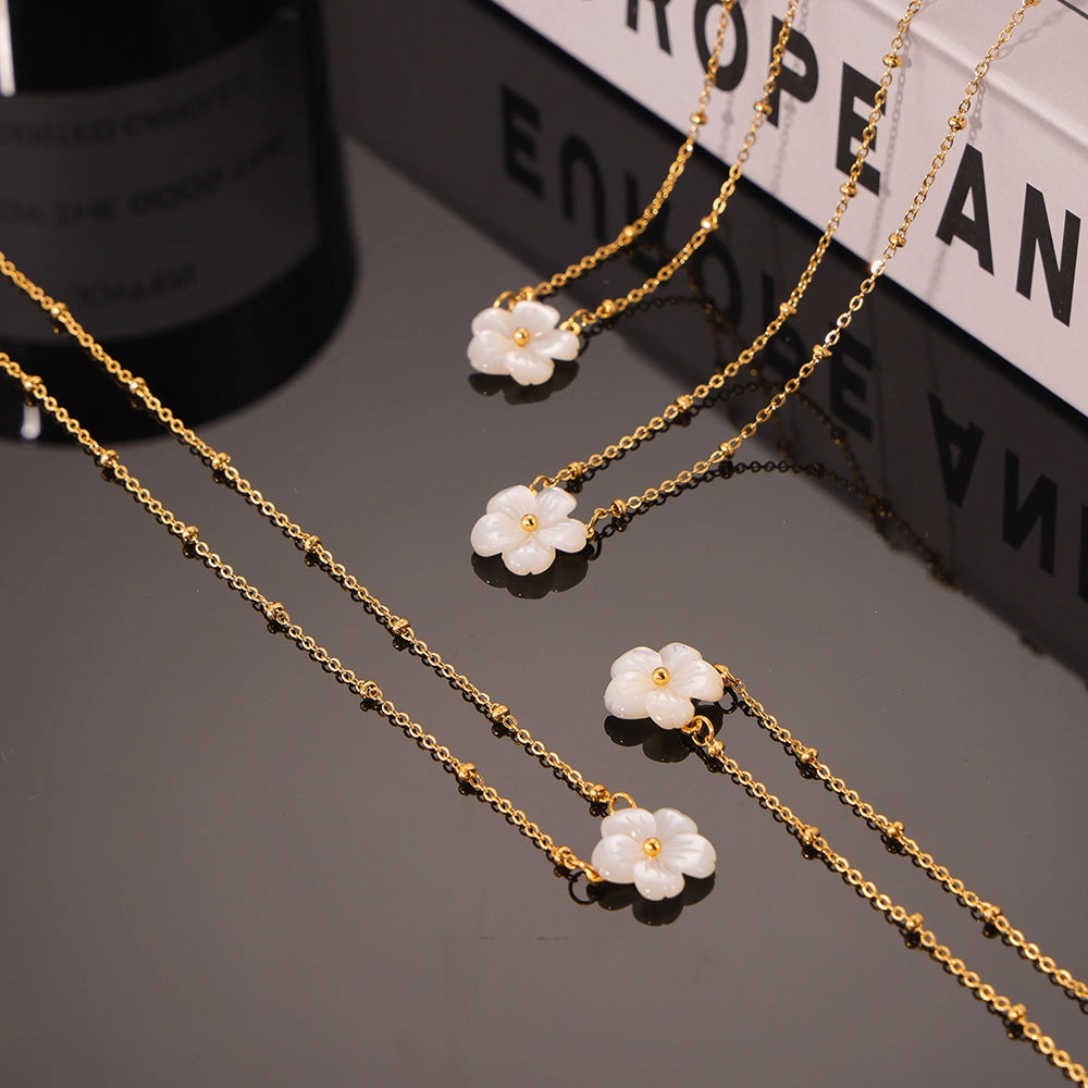 Wholesale White Sea Shell Flower Pendant Clip Bead Chain Titanium Steel Necklace