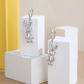 Wholesale Wholesale Hip Hop Mechanical Rabbit Earrings