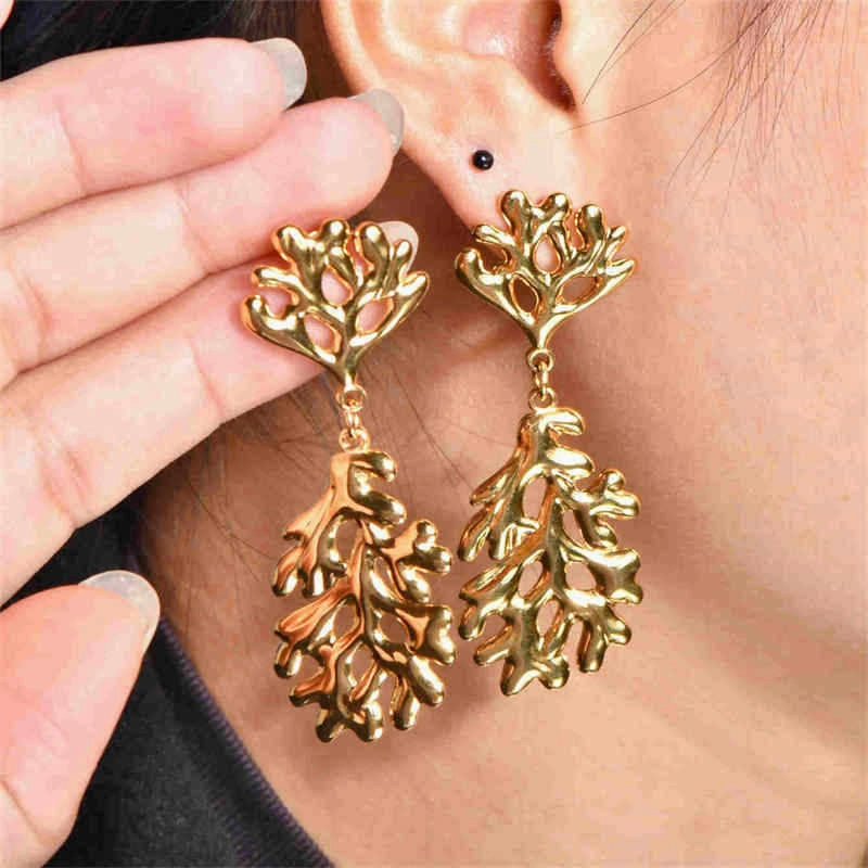 Wholesale wholesale personality fashion new marine series earrings Joker starfish earrings