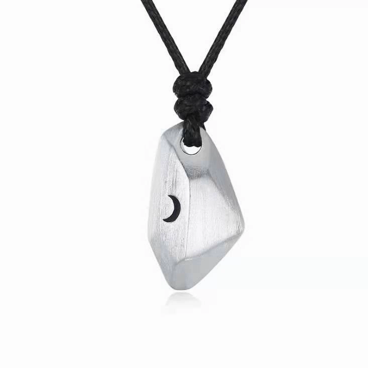 Wholesale Wishing Stone Couples One Pair Simple Fashion Copper Silver Plated Sun and Moon Pendant Pull-out Rope Clavicle Necklaces