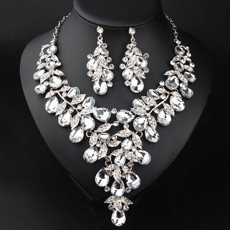 Wholesale Women's Evening Dress Accessories Large Waterdrop Necklace Earrings Set