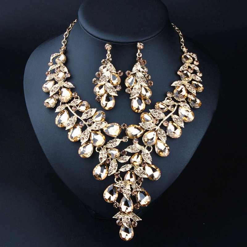 Wholesale Women's Evening Dress Accessories Large Waterdrop Necklace Earrings Set