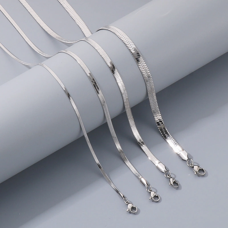 Wholesale Women's Gold Titanium Steel Chain Decoration Necklace