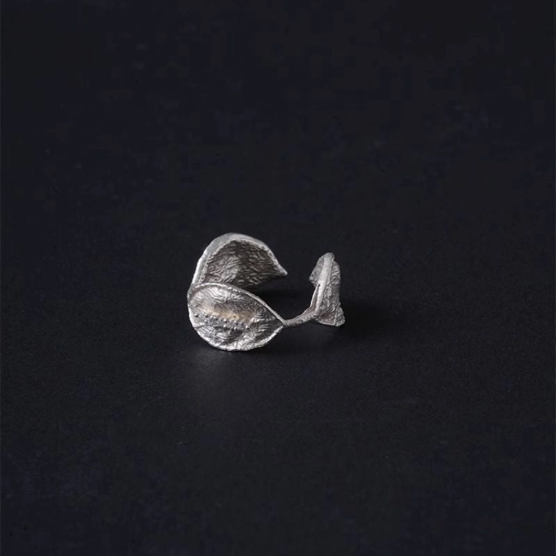 Wholesale women's retro textured silver zircon open light luxury niche ring