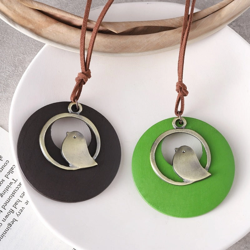 Wholesale Wooden Products Creative Bird Retro Cotton and Linen Ethnic Style Necklaces
