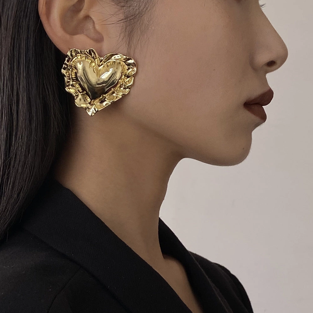 Wholesale wrinkled metal big heart earrings