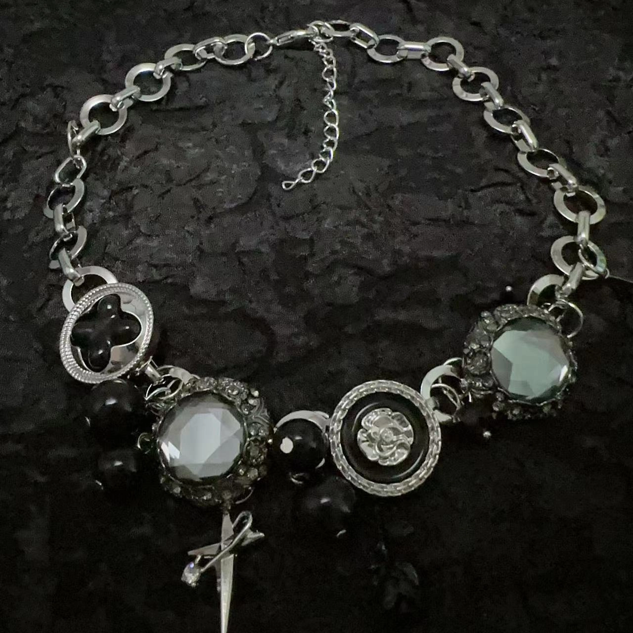 Wholesale Y2K Gothic Black Memories Button Star Hot Girl Clavicle Chain