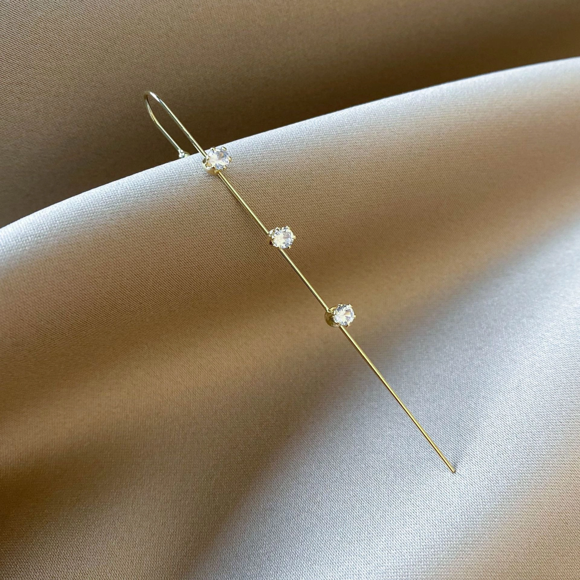 Wholesale Zircon diamond earrings ear hanging style personalized piercing ear needle