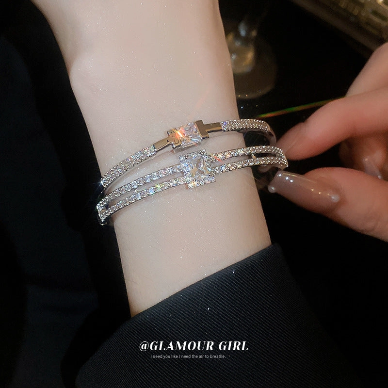 Wholesale Zircon Double Layer Letter Buckle Bracelet