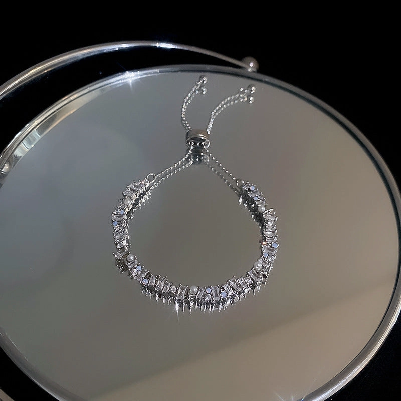Wholesale Zircon Flower Bracelet
