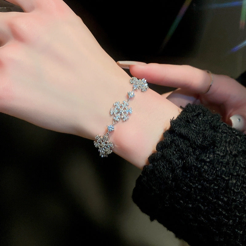 Wholesale Zircon Flower Bracelet