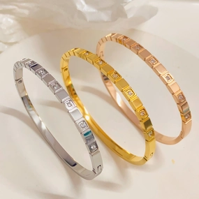 Wholesale Zircon Micro-paved Non-fading Titanium Steel Bracelet
