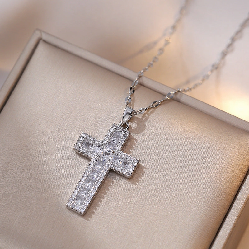 Wholesale Zirconia Cross Design Pendant Necklace