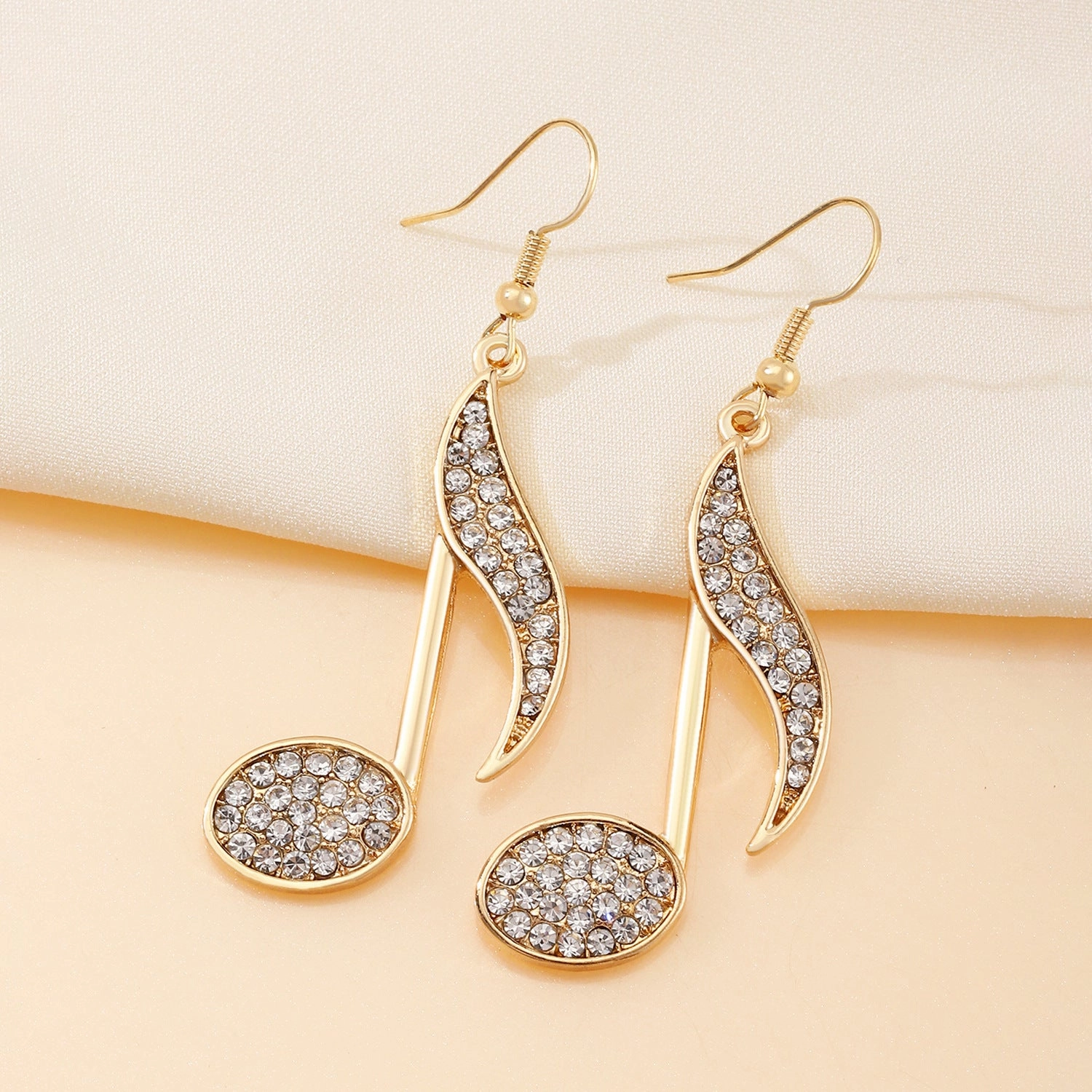 Wholesale Zirconia Musical Note Stud Earrings Asymmetrical